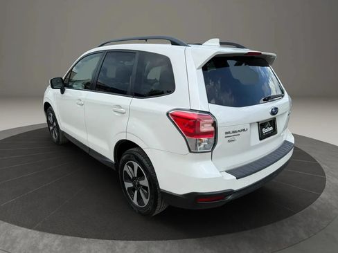 Used 2017 Subaru Forester 2.5i Premium AWD/4WD image 8