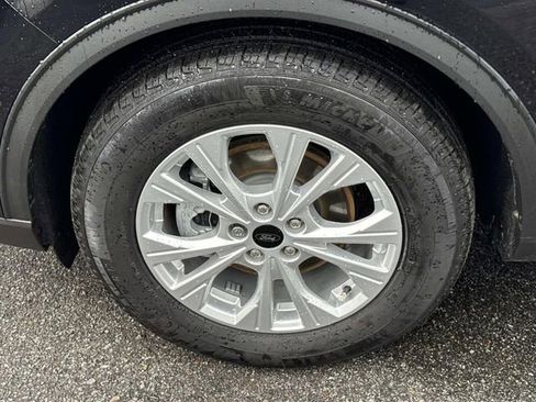 Used 2025 Ford Escape Active image 38