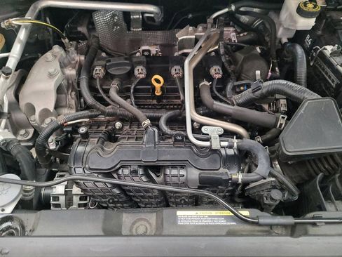 Used 2021 Nissan Rogue SV image 30