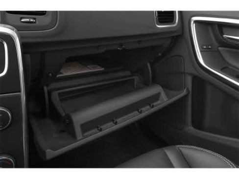 Used 2015 Volvo S60 T5 Premier image 17