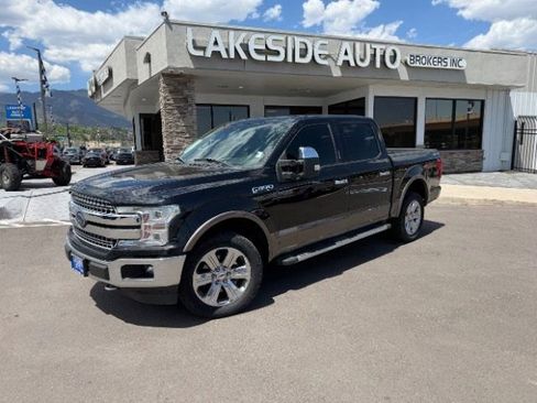 Used 2018 Ford F150 Lariat w/ Equipment Group 502A Luxury AWD/4WD image 2