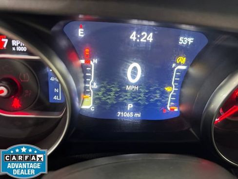 Used 2021 Jeep Gladiator Mojave AWD/4WD image 2