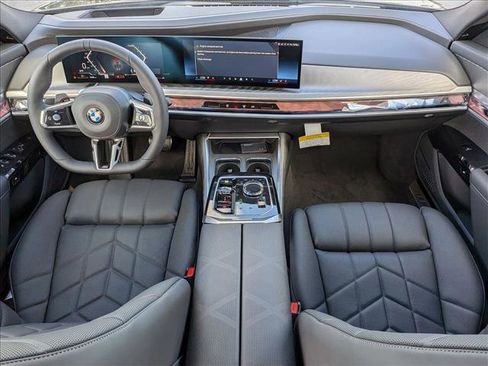 New 2026 BMW 740i image 15