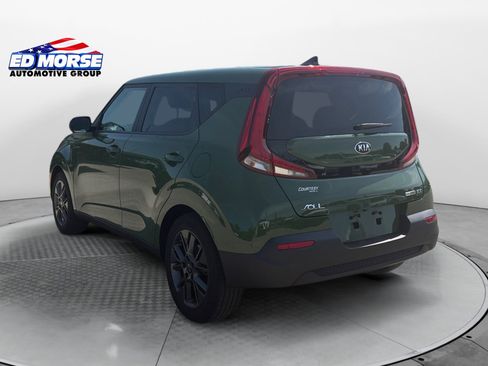 Used 2021 Kia Soul EX FWD image 3