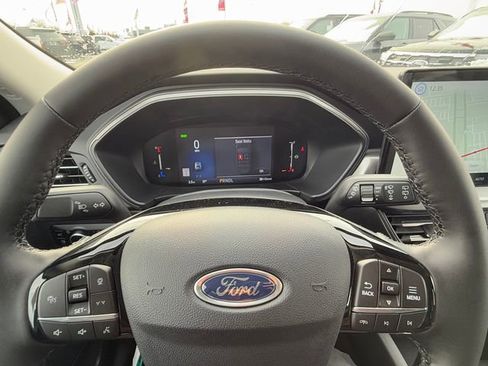 New 2026 Ford Escape SE image 19