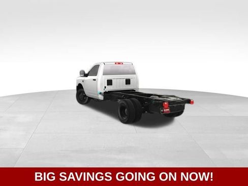 New 2025 RAM 3500 Tradesman image 8