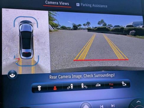 Used 2022 Mercedes-Benz EQS 450+ Sedan image 14