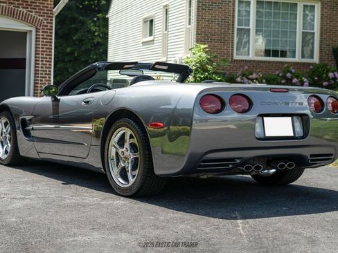 Used 2003 Chevrolet Corvette Convertible w/ Preferred Equipment Group1 RWD image 6