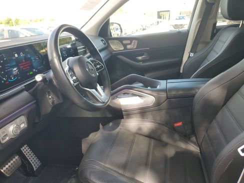 Used 2023 Mercedes-Benz GLS 450 4MATIC w/ AMG Line Exterior image 24