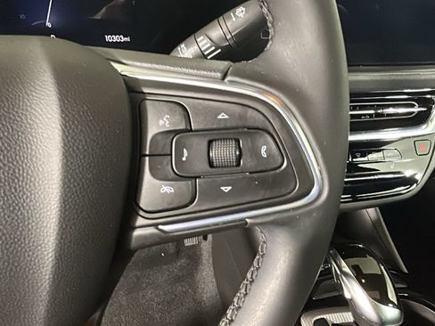 Used 2024 Buick Envista Avenir FWD image 18