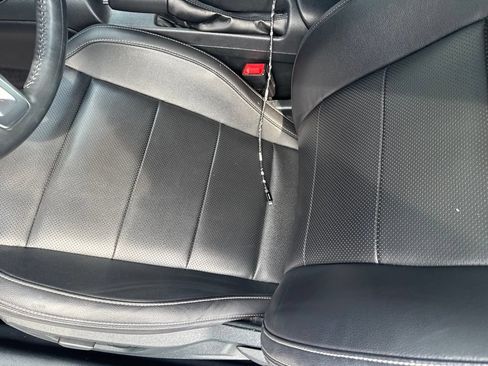 Used 2023 Ford Mustang Premium RWD image 8