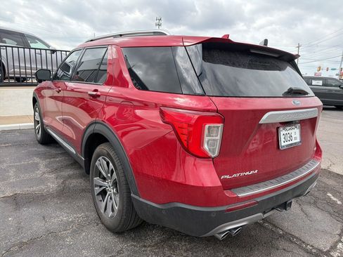 Used 2020 Ford Explorer Platinum w/ Premium Technology Package image 10
