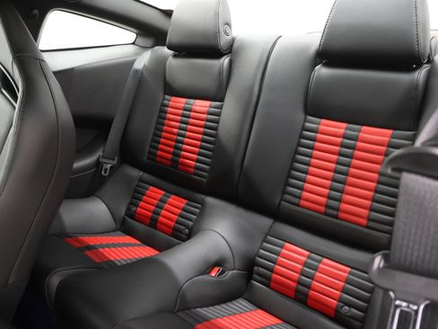 Used 2013 Ford Mustang Shelby GT500 RWD image 9