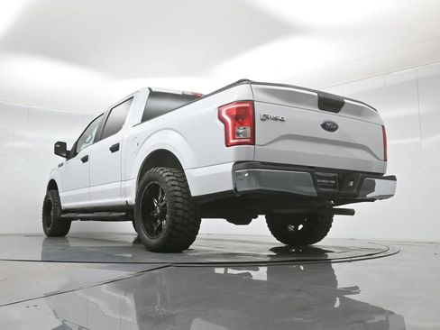 Used 2017 Ford F150 XLT image 47