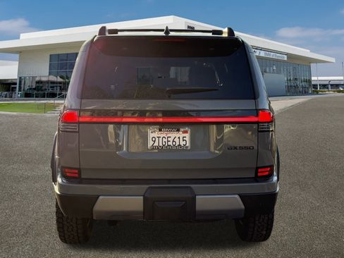 Used 2025 Lexus GX 550 image 9