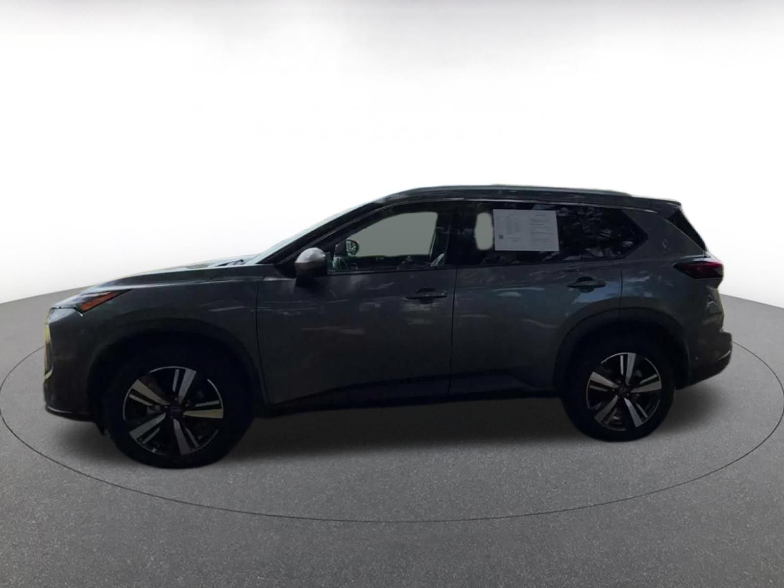 Used 2026 Nissan Rogue SL AWD/4WD image 8