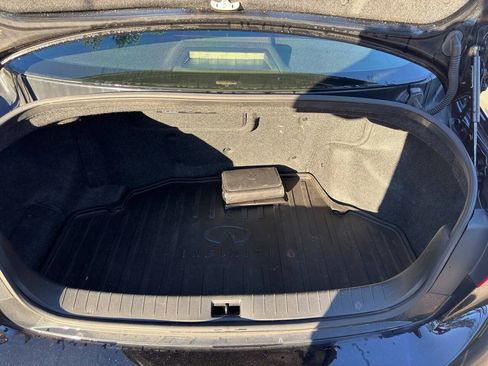 Used 2015 INFINITI Q50 Premium 4dr Sedan w/ Navigation Package image 19