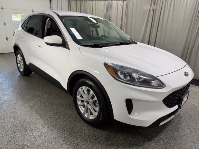 Used 2021 Ford Escape SE FWD image 3
