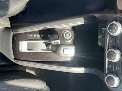 Used 2021 Nissan Kicks S FWD image 25