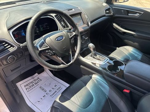 Used 2016 Ford Edge Titanium w/ Equipment Group 302A AWD/4WD image 20