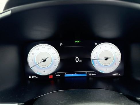 Used 2023 Hyundai Santa Fe SEL w/ Premium Package image 13