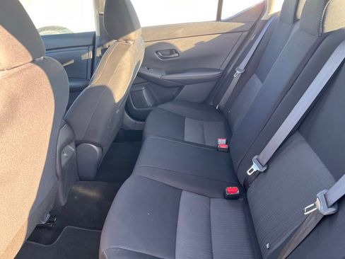 Used 2024 Nissan Sentra SV image 11