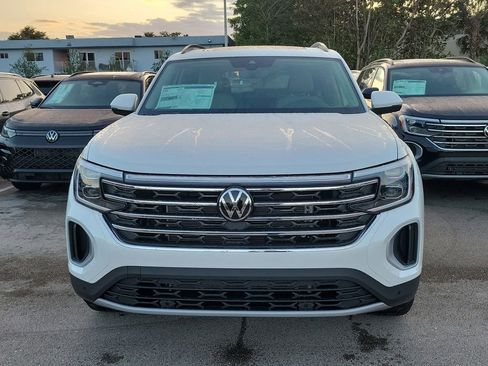 New 2026 Volkswagen Atlas SE image 2