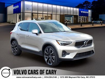 Used 2024 Volvo XC40 B5 Ultimate w/ Protection Package Premier