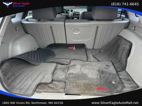 Used 2006 Pontiac Vibe w/ Sun And Sound Package FWD image 13