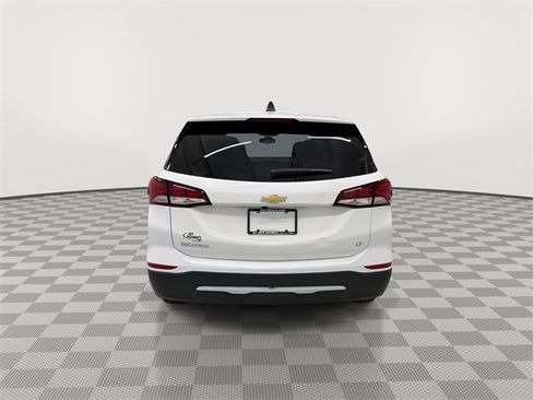 Certified 2022 Chevrolet Equinox LT image 9