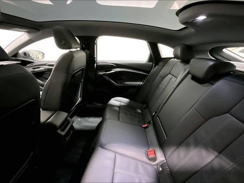 Used 2025 Audi A6 e-tron Premium w/ Ultra Package AWD/4WD image 20