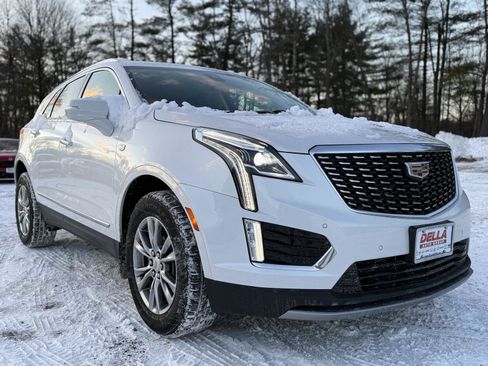 Used 2020 Cadillac XT5 Premium Luxury image 3