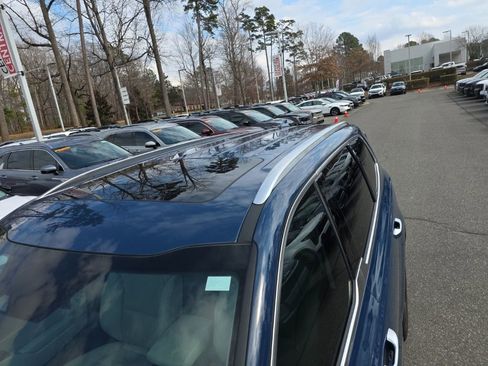 Used 2024 Kia Telluride S w/ S Sunroof Package image 8