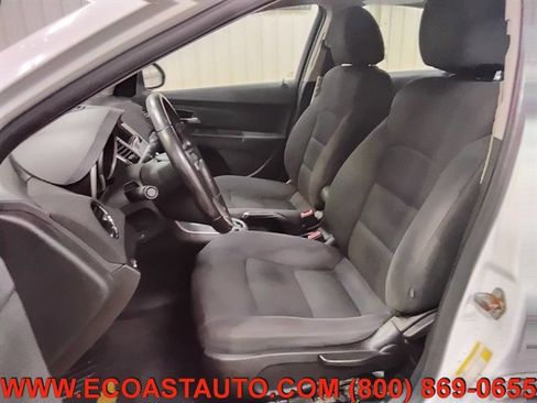 Used 2012 Chevrolet Cruze LT FWD image 10