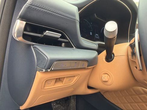 Used 2024 Genesis GV80 3.5T w/ Prestige Package image 36