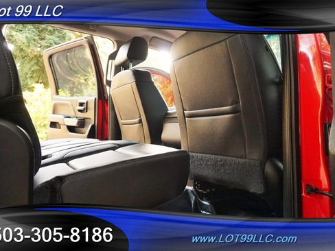 Used 2018 Chevrolet Silverado 1500 LT w/ All Star Edition image 26