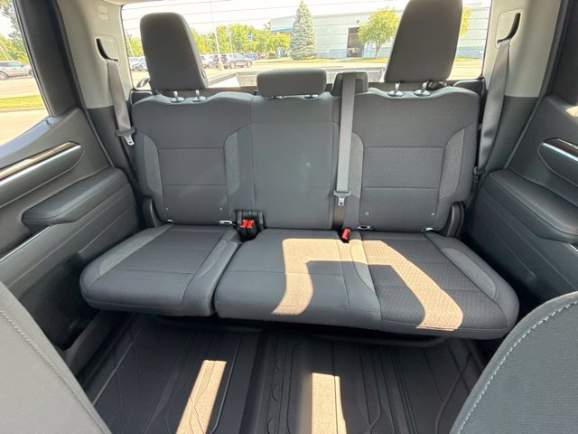 New 2026 Chevrolet Silverado 1500 RST w/ LPO, Dark Essentials Package AWD/4WD image 23