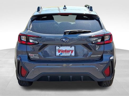 Used 2024 Subaru Crosstrek 2.5i Limited AWD/4WD image 5