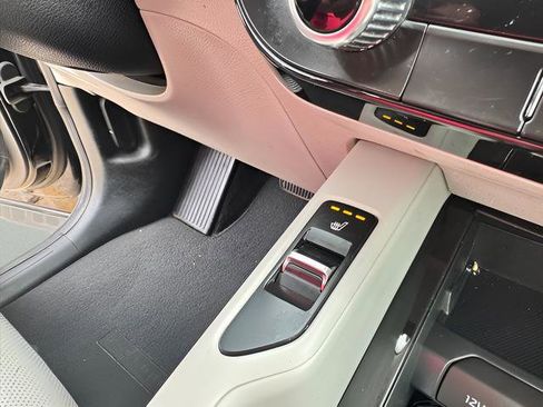 Used 2020 Kia Telluride S FWD image 67