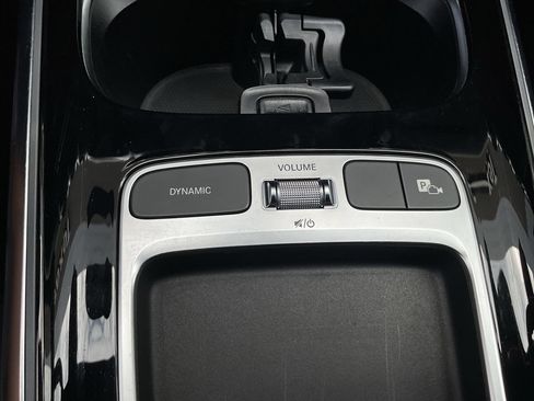 Used 2025 Mercedes-Benz GLA 250 image 24