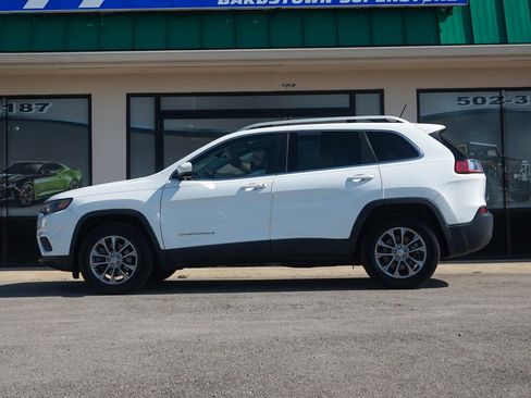 Used 2019 Jeep Cherokee Latitude Plus w/ Comfort/Convenience Group AWD/4WD image 5