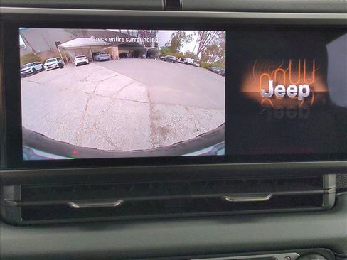 New 2026 Jeep Wrangler Unlimited Rubicon image 13