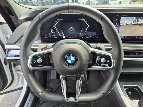 Used 2025 BMW 760i xDrive AWD/4WD image 18