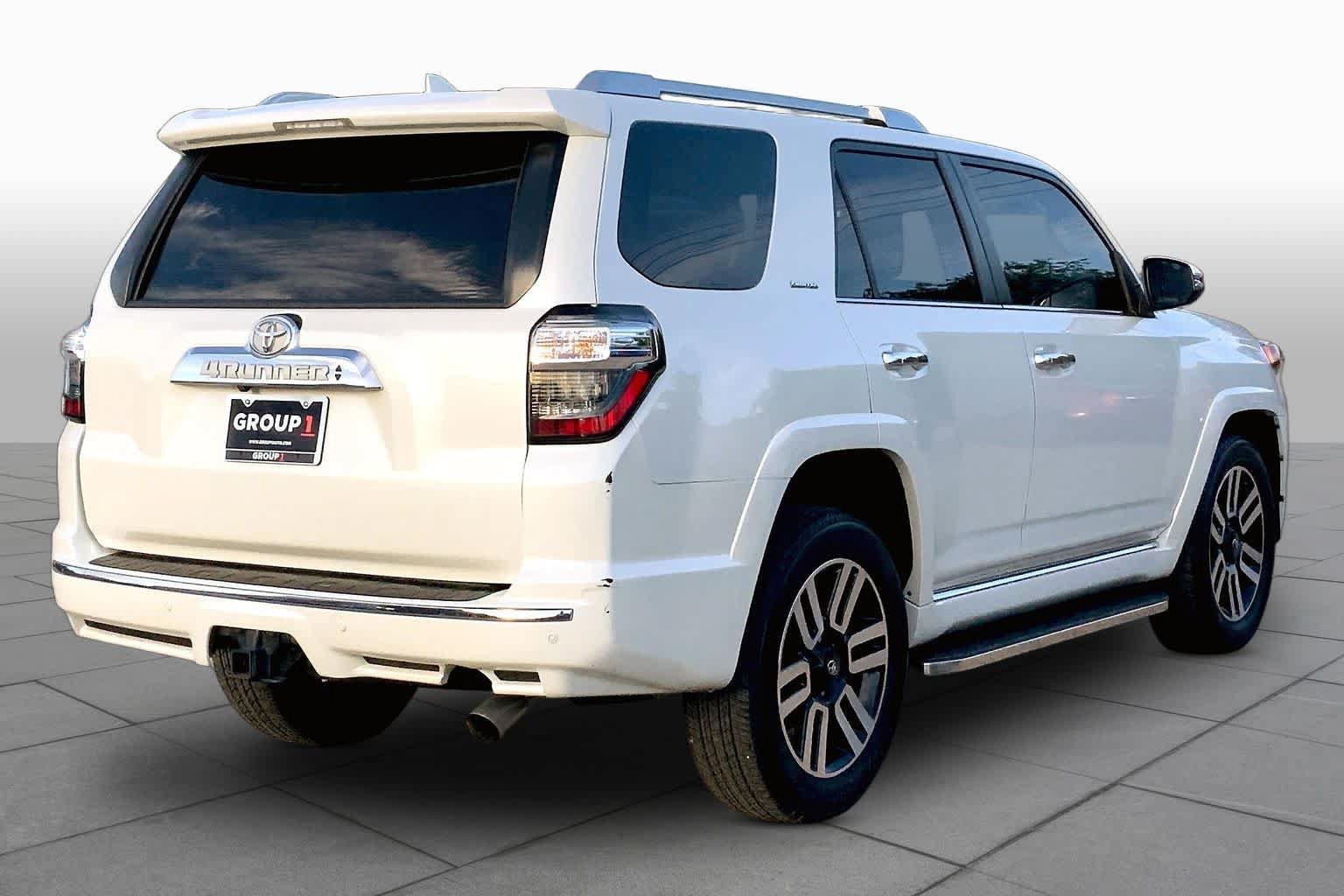 Used 2022 Toyota 4Runner Limited RWD image 13
