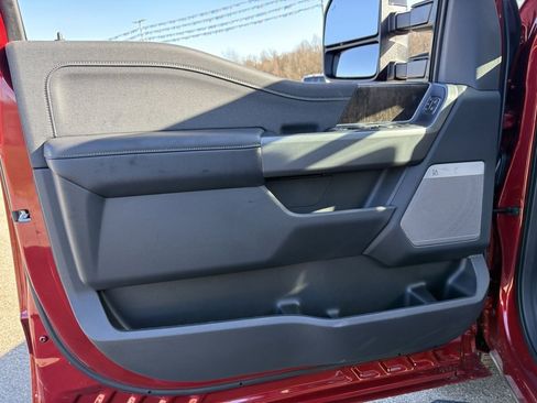 New 2026 Ford F350 Lariat w/ Lariat Ultimate Package image 38