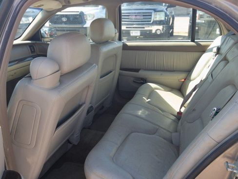 Used 2004 Buick Park Avenue FWD image 23