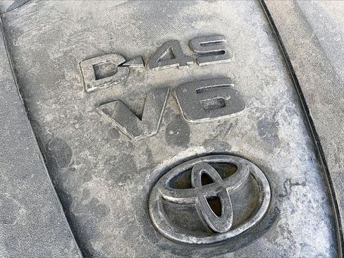 Used 2023 Toyota Tacoma TRD Off-Road image 36