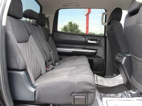 Used 2018 Toyota Tundra SR5 image 11