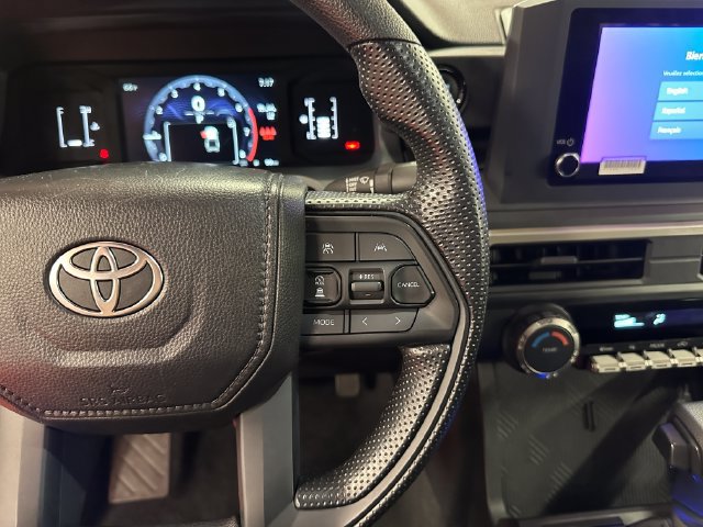 Used 2025 Toyota Tacoma SR w/ SR Upgrade Package AWD/4WD image 21