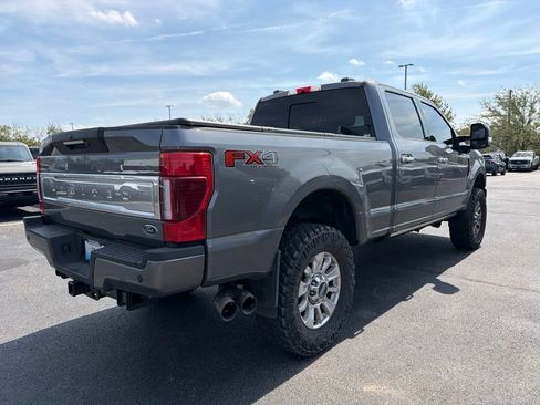 Used 2022 Ford F250 Limited AWD/4WD image 3